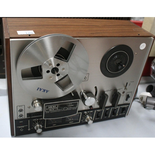 125 - AKAI 4000DS MARK2 REEL TO REEL PLAYER