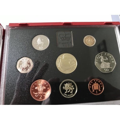 353 - THREE ROYAL MINT UK PROOF YEAR SETS IN PRESENTATION CASES - 2000 AND 1997 10 COIN (1P - £5) AND 1995... 