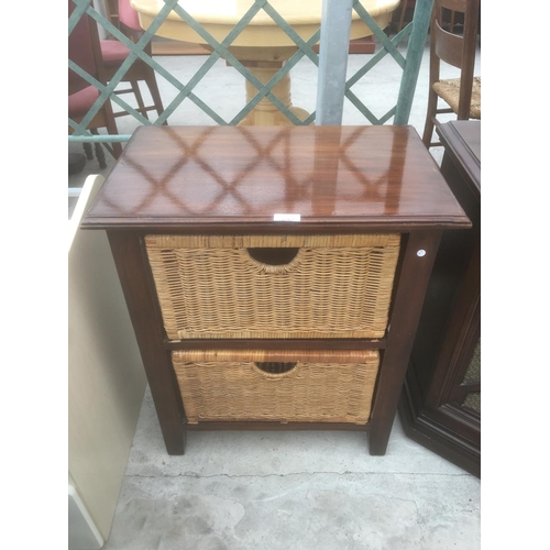 640 - A MAHOGANY CHEST WITH TWO BASKET DRAWERS