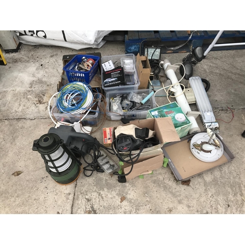 4 - AN ELECTRIC ROUTER AND TWO BIT SETS, AN ELECTRIC SANDER, VARIOUS LIGHTS AND CABLES ETC