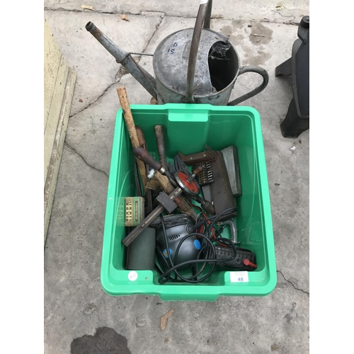 48 - A VINTAGE GALVANISED WATERING CAN AND A BOX CONTAINING VARIOUS VINTAGE TOOLS