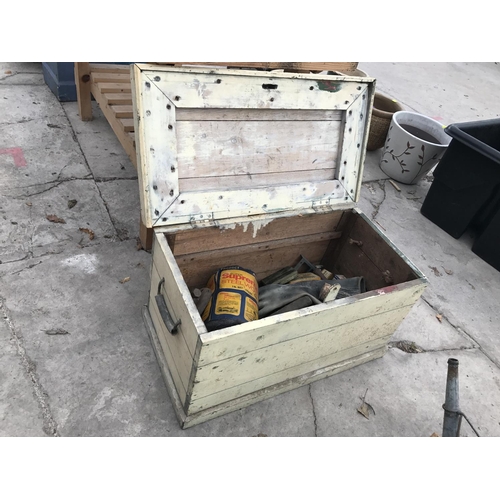 49 - A PAINTED PINE CHEST CONTAINING VARIOUS TOOLS