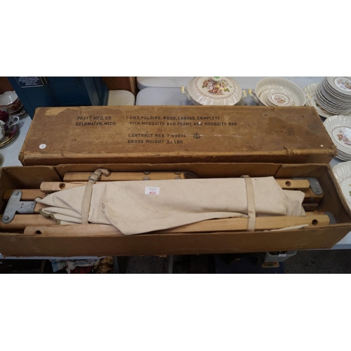 403 - A BOXED WORLD WAR II CAMPAIGN BED, VERY GOOD CONDITION