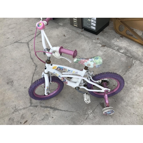 14 - AN AVIGO RAGDOLL GIRL'S BICYCLE