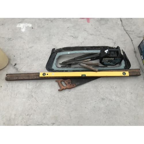 97 - VARIOUS TOOLS - A SURVEYOR'S POLE, SPIRIT LEVEL, SHEARS, LOPPERS ETC