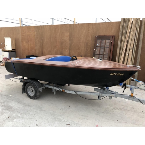 52 - A GOOD QUALITY 'RIVA' STYLE MARINE PLY SPEED / POWER BOAT - 12 FEET LONG AND AN AS NEW, SINGLE AXLE ... 