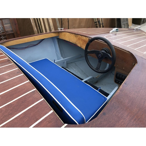 52 - A GOOD QUALITY 'RIVA' STYLE MARINE PLY SPEED / POWER BOAT - 12 FEET LONG AND AN AS NEW, SINGLE AXLE ... 