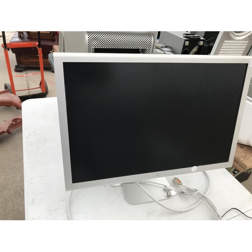 126 - AN APPLE POWER MAC G5 PC MODEL A1047 AND CINEMA HD DISPLAY MONITOR