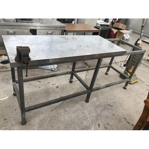 140 - A STAINLESS STEEL BENCH WITH A PARAMO BENCH VICE