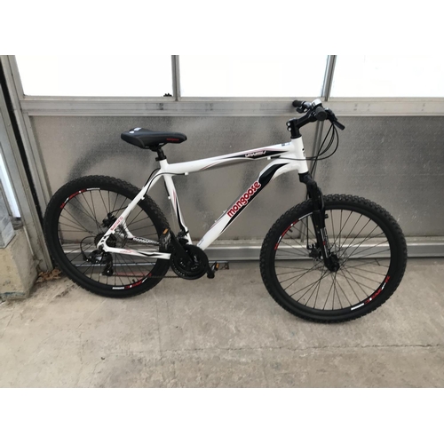 Mongoose vanish on sale mountain bike