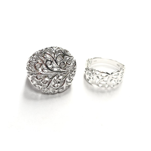 670 - TWO LADIES SILVER MODERN RINGS