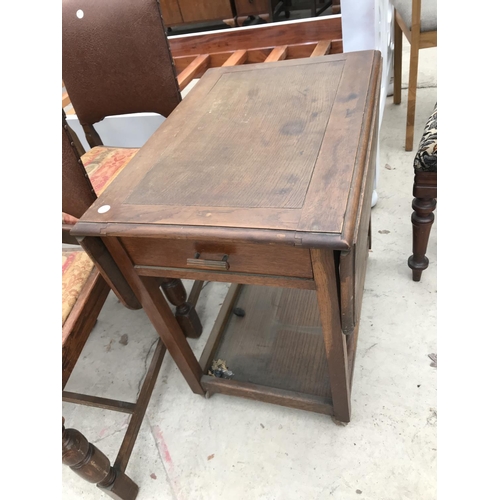 969 - FOUR OAK DINING CHAIRS WITH LEATHERETTE BACKS AND AN OAK DROP LEAF TEA TROLLEY