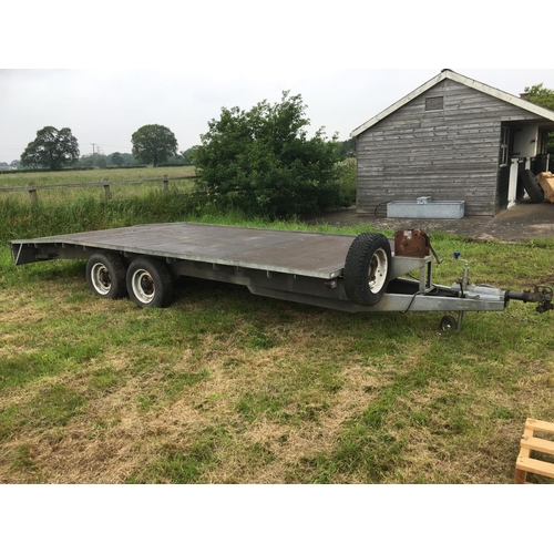 200 - A BATESON BEAVER TAIL TRAILER WITH WINCH