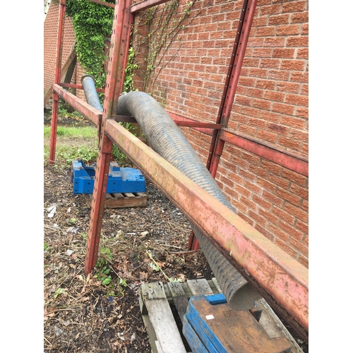 279 - A SLURRY PIPE