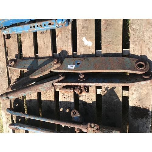 163 - HYDRAULIC ARMS FORD 5000 SERIES