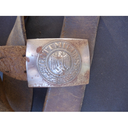 307 - A GERMAN ARMY BELT AND BUCKLE