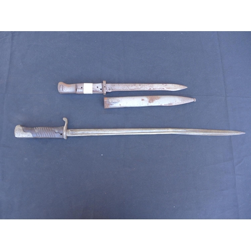 321 - A GERMAN S98 BAYONET (52 CM BLADE) AND A RELIC S98 BAYONET