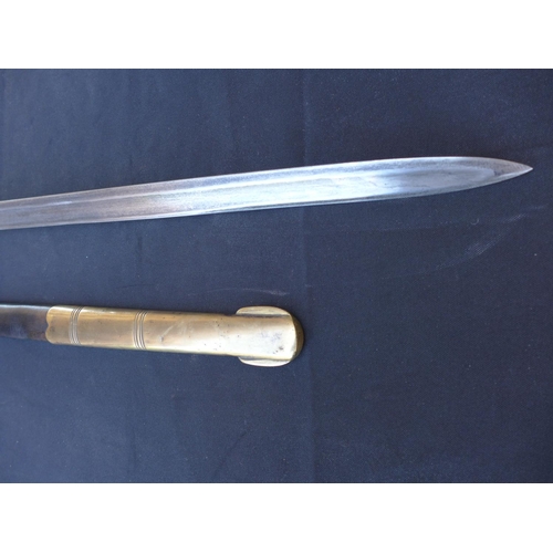 334 - A NAVAL SWORD AND SCABBARD, MARKED RICHARD TEED, STRAND - 80 CM BLADE