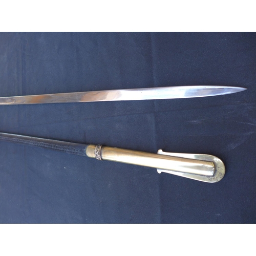 335 - AN RAF OFFICER'S SWORD AND SCABBARD - 82 CM BLADE