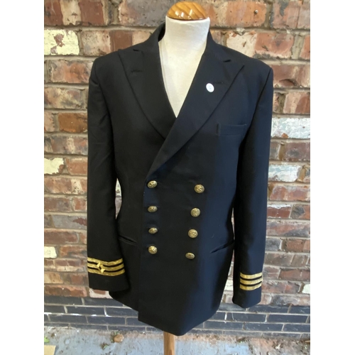 389 - A NAVAL OFFICER'S JACKET