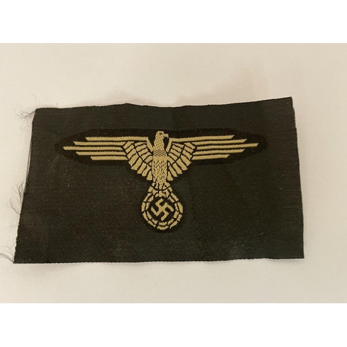 399 - A GERMAN EAGLE WITH SWASTIKA CLOTH PATCH