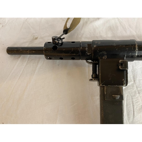 419 - A MK II STEN GUN WITH MAGAZINE, CARRY STRAP AND EU DECOMMISSIONING CERTIFICATE