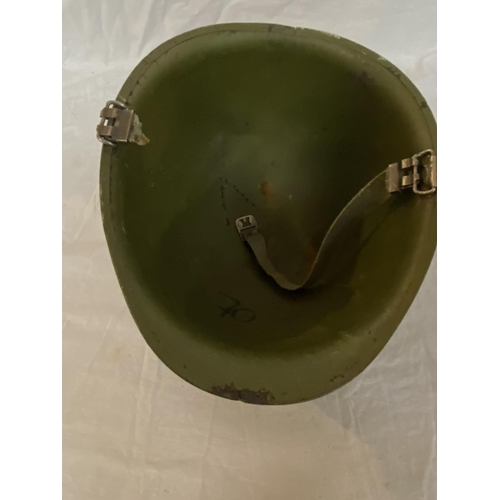 436 - A US M1 HELMET (BELIEVED KOREAN WAR)