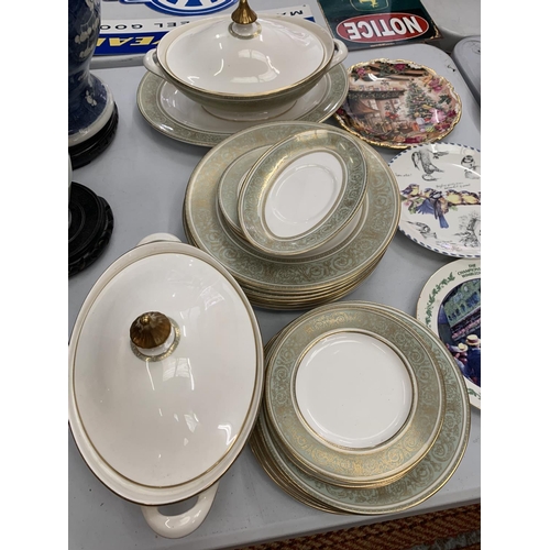 147 - VARIOUS ROYAL DOULTON ENGLISH RENAISSANCE  DINNERWARE ITEMS TO INCLUDE TWO LIDDED SERVING DISHES, PL... 