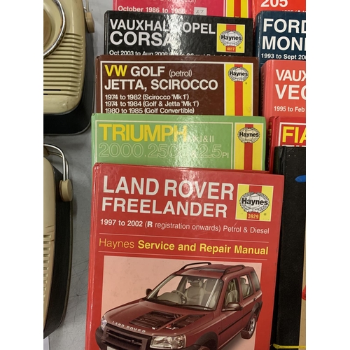 167 - TEN HAYNES CAR MANUALS TO INCLUDE LANDROVER, FORD MONDEO, VAUXHALL ETC AND A FURTHER BOOK