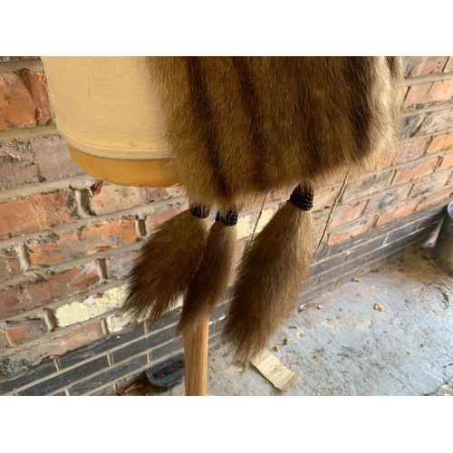 59 - A MINK FUR STOLE