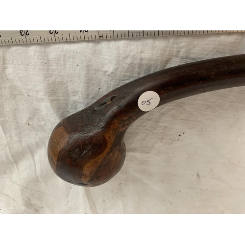 62 - A VINTAGE SHILLELAGH