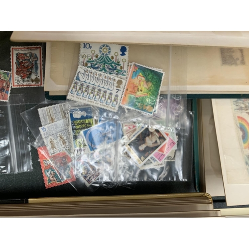 73 - A LARGE QUANTITY OF STAMPS AND ALBUMS FROM AROUND THE WORLD