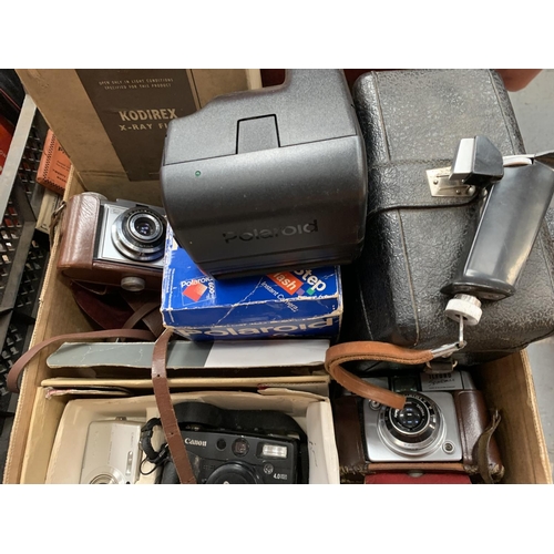 78 - A LARGE QUANTITY OF CAMERAS AND RELATED ITEMS TO INCLUDE A CANON, POLAROID, ZEISS IKON, ILFORD SPORT... 