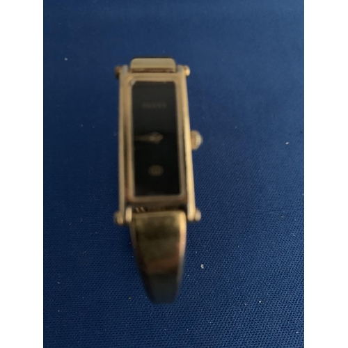 538 - LADIES GUCCI GOLD PLATED BRACELET WATCH