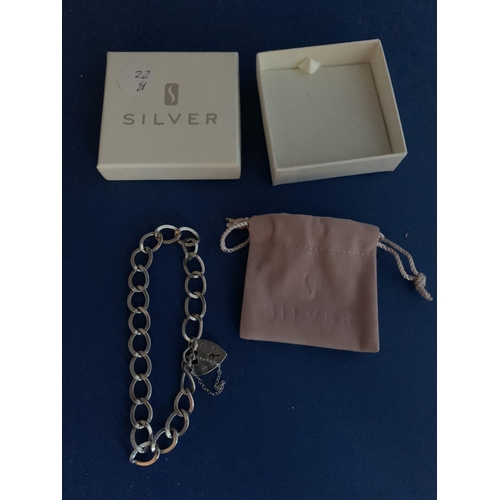 564 - SILVER PADLOCK BRACELET BOXED