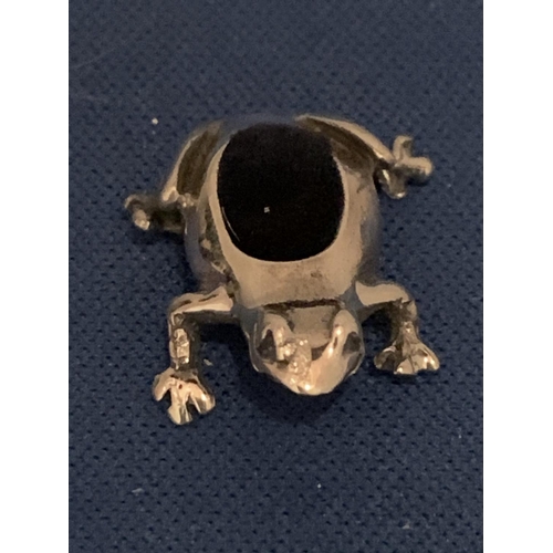 592 - MINIATURE SILVER FROG PIN CUSHION MARKED 925