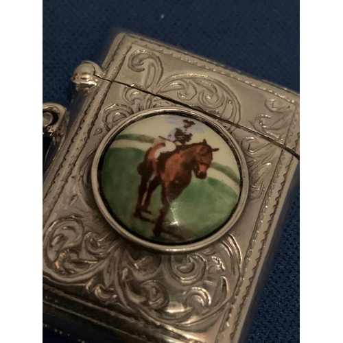 594 - SILVER ENAMELLED VESTA CASE DEPICTING HORSE & JOCKEY SCENE, 925 MARKED. TOTAL GROSS WEIGHT 17.9 GRAM... 