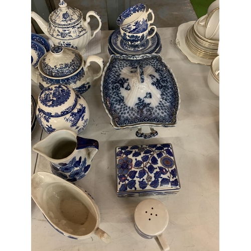 715 - COLLECTION OF BLUE AND WHITE WILL PATTERN WARES, TEAPOTS, PLATES, JUGS, CUPS AND SAUCERS ETC