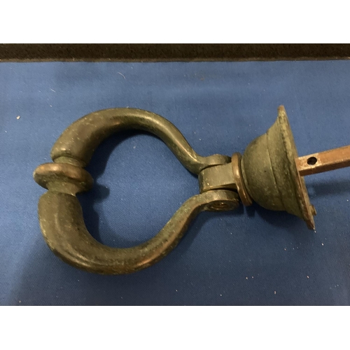 14 - A VINTAGE BRONZE DOOR KNOCKER