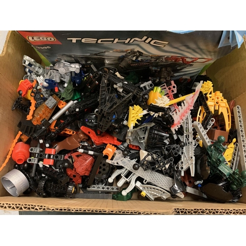 83 - A LARGE COLLECTION OF LEGO ETC.