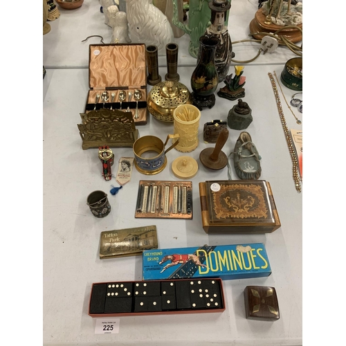 225 - VARIOUS COLLECTABLES TO INCLUDE DOMINOES, BRASSWARE, EPNS ETC