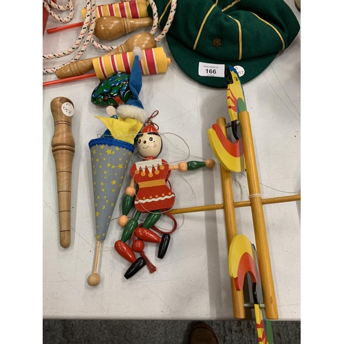 166 - VARIOUS ITEMS TO INCLUDE WOODEN PUPPETS, SKIPPING ROPE, CUB HAT, TEDDY BEARS AND BOXED CARS ETC