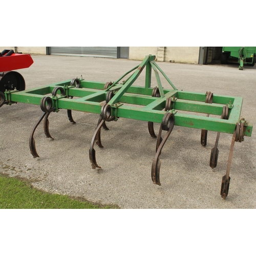 63 - A 9 FEET 13 HD SPRING TYDE CULTIVATOR