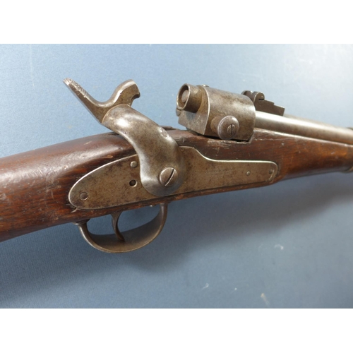 402 - A US CIVIL WAR PERIOD JOSLYN .55 CALIBRE (OBSOLETE) CARBINE, BR=EARS DATE 1864 NO 7522 - 53 CM BARRE... 