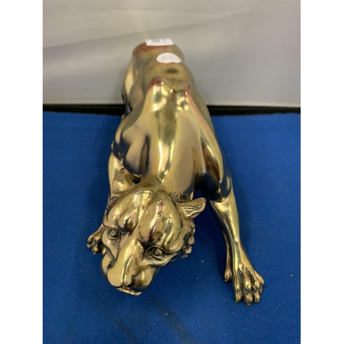 139 - A TEKFORM GILT JAGUAR DESK MODEL, STAMPED '925' TO BASE, LENGTH APPROX 30CM