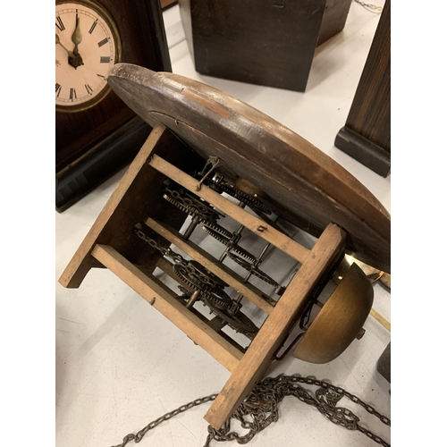 155 - A WALL CLOCK FACE AND MECHANISM WITH ENAMEL DIAL