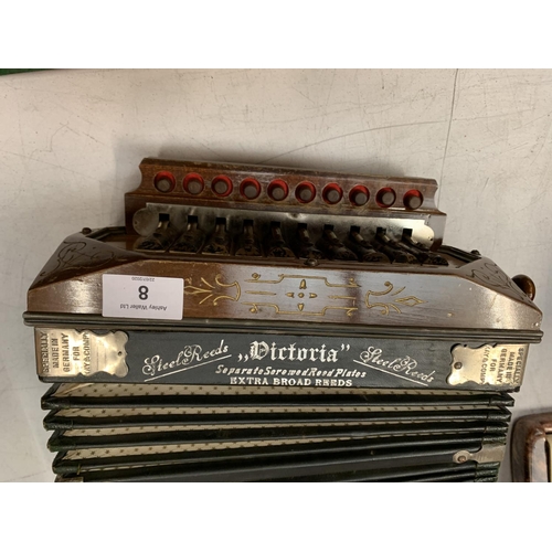 8 - A GERMAN 'KAY AND COMPY' VICTORIA ACCORDIAN WITH WITH EXTRA BROAD REEDS WITH SEPERATE STEEL REEDS AN... 