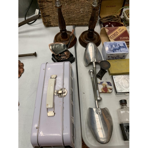 122 - VARIOUS ITEMS TO INCLUDE A HIP FLASK, PICKLE FORKS, VW CAMPER VAN CASE, CANDLESTICKS ETC