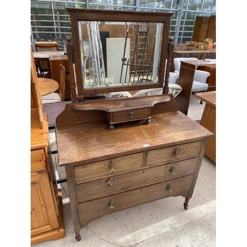 2153 - AN OAK DRESSING TABLE WITH ONE SMALL, TWO SHORT AND TWO LONG DRAWERS - MIRROR NEEDS SIDE HANGER