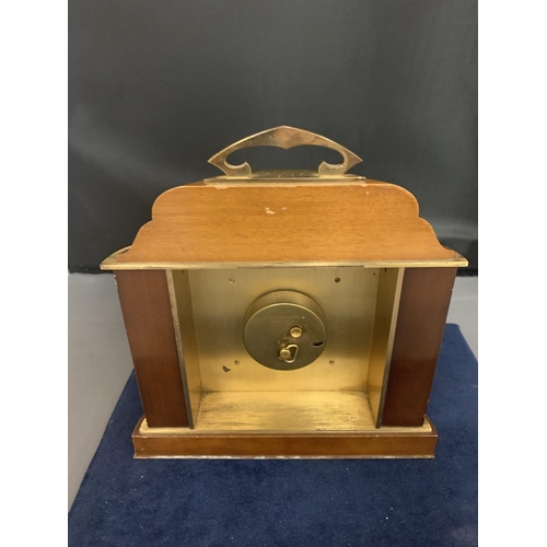 101 - A SMITHUS MANTLE CLOCK MADE IN ENGLAND